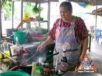 Grapao Goong Plamuk Khai Dao