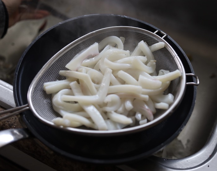 Strain Squid