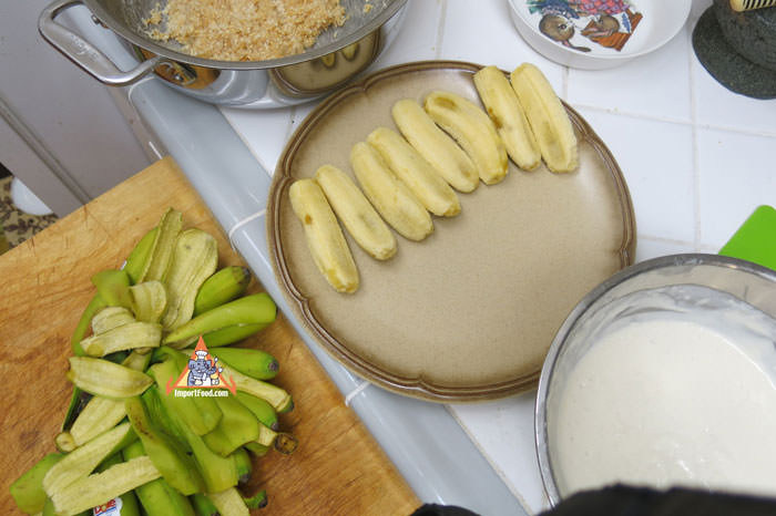 Peeled Small Bananas