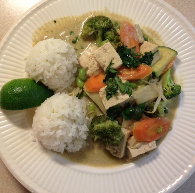 Green curry with tofu and veggies