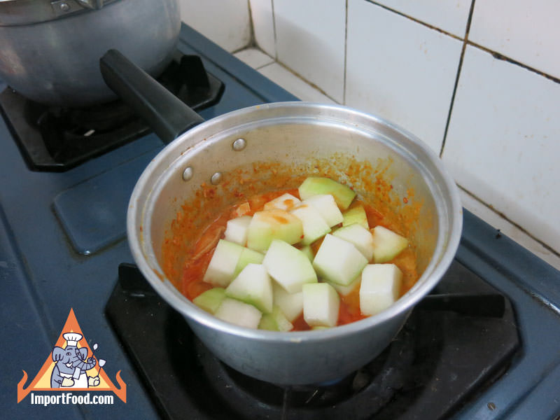 Kaeng Kua Phak Gai