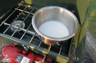 Slowly Heat Coconut Cream