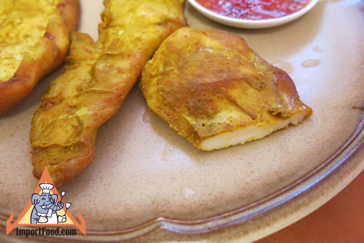 Authentic bangsaen style yellow bbq chicken