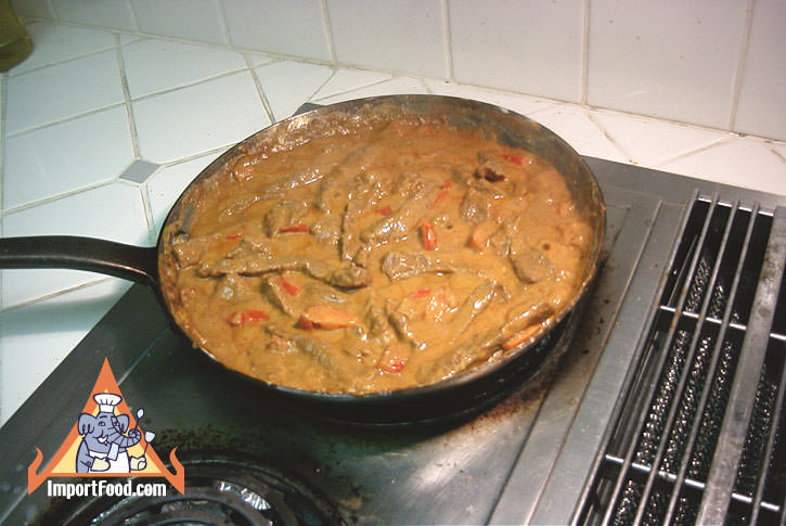Cook the panang over medium heat