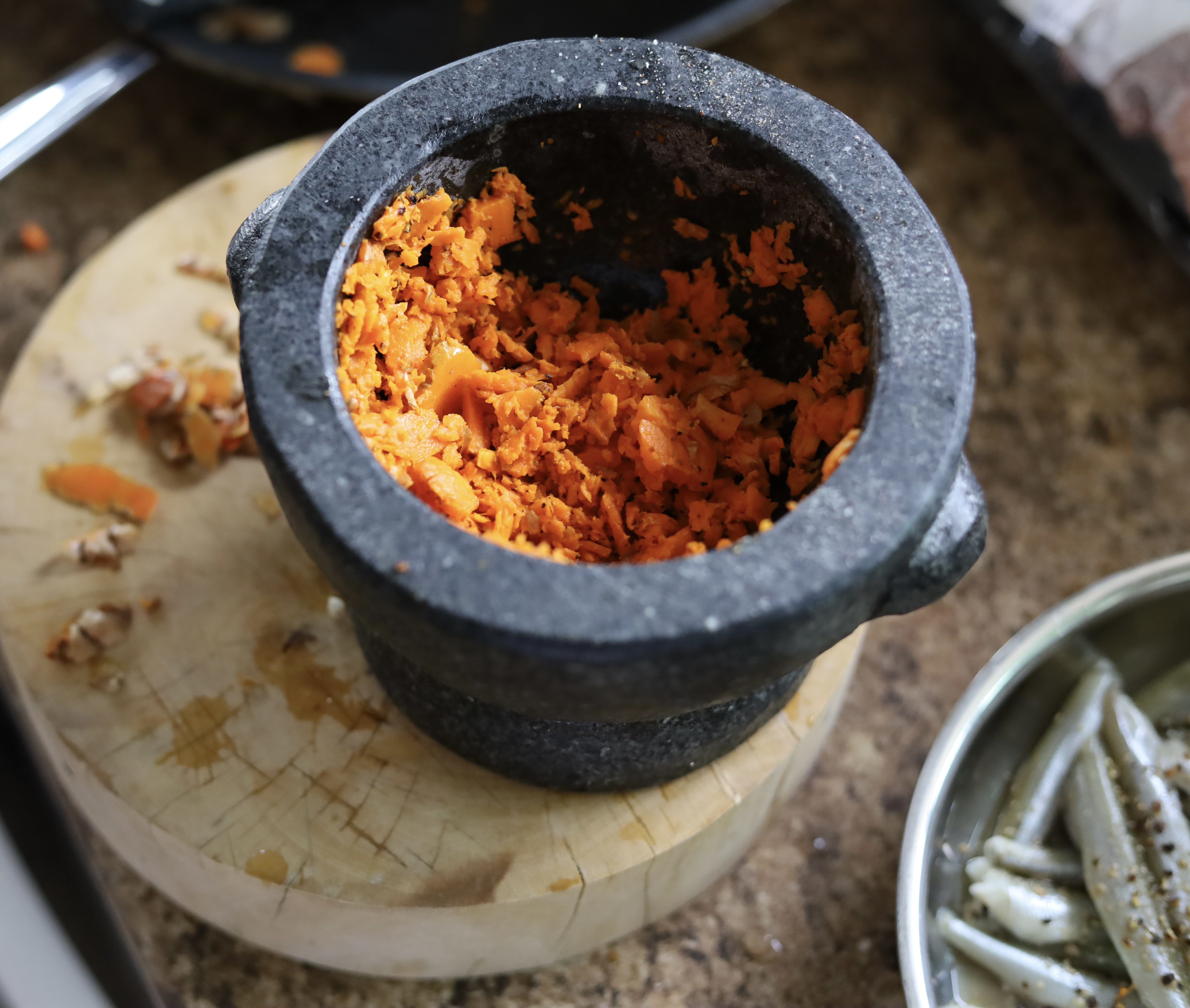 Pound Turmeric