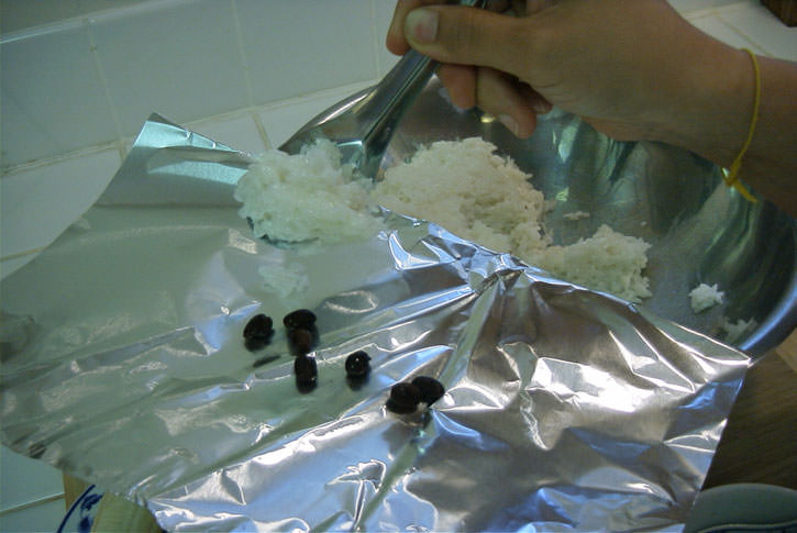 Put sticky rice over black beans