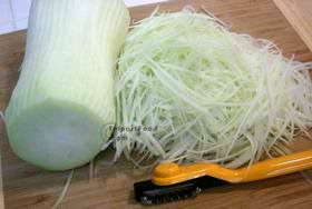 Shredded papaya