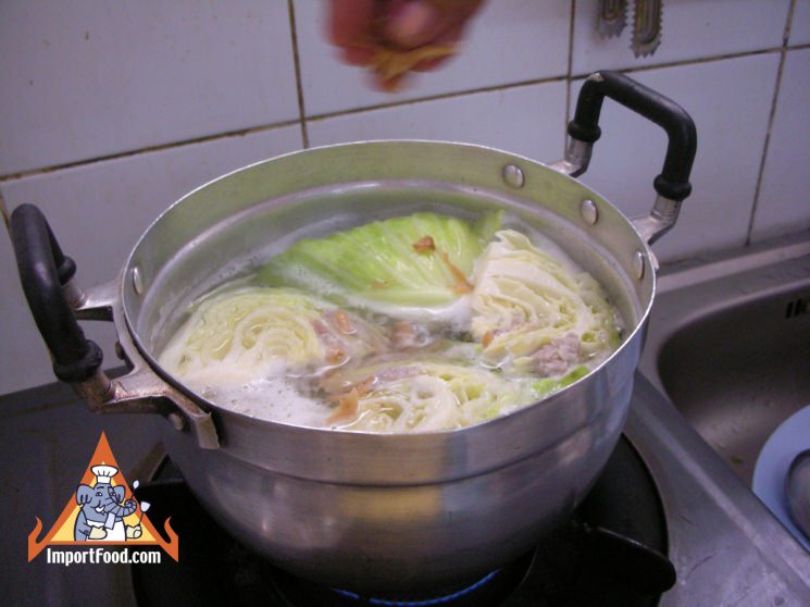 Add preserved cabbage