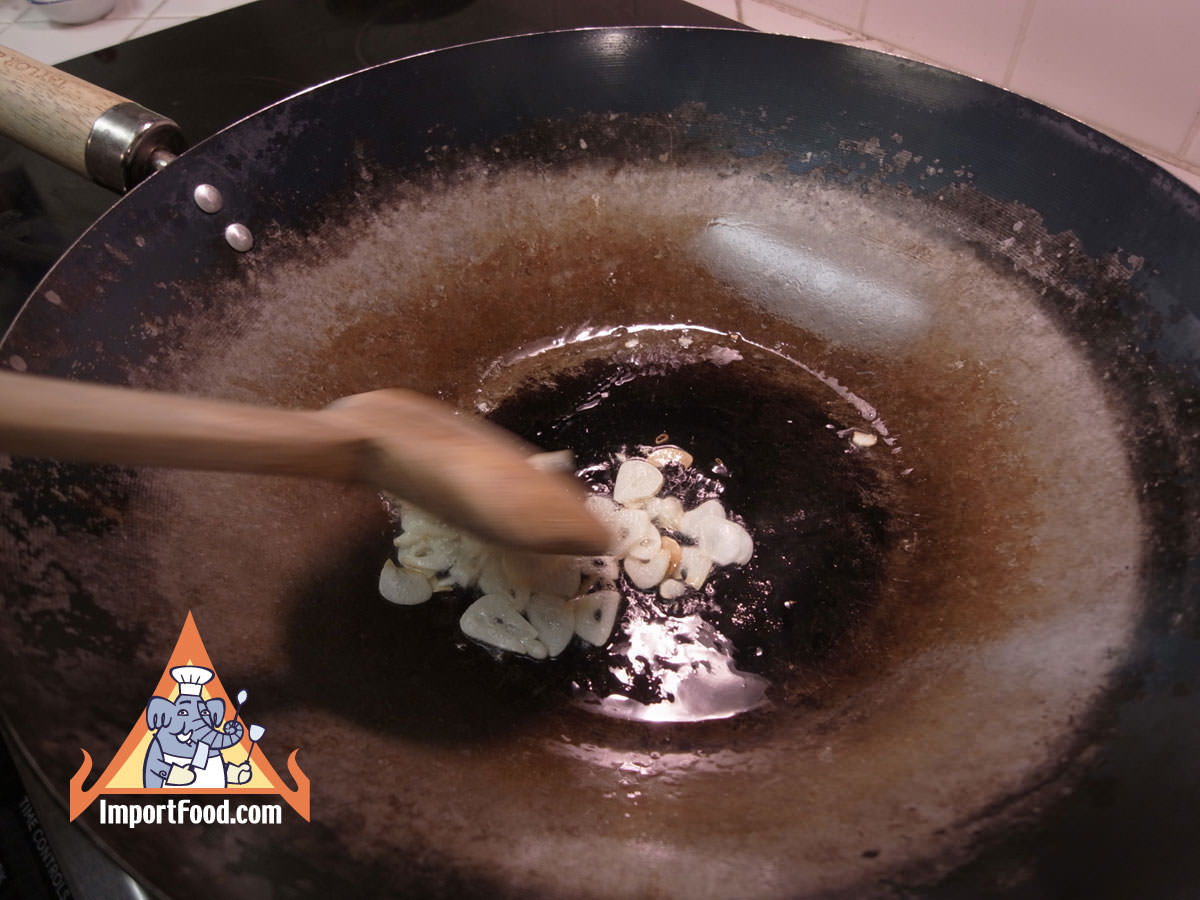 Fry oil then remove
