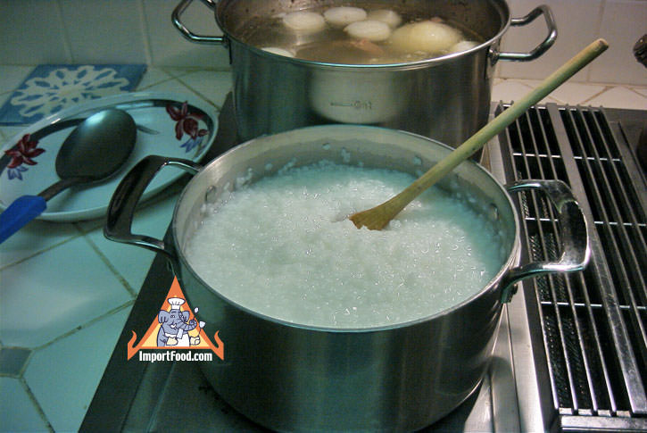 Preparing the rice