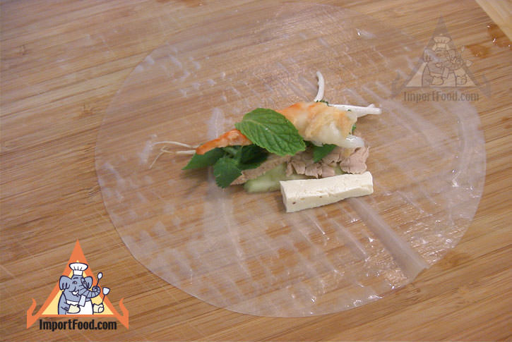 Set ingredients on rice paper