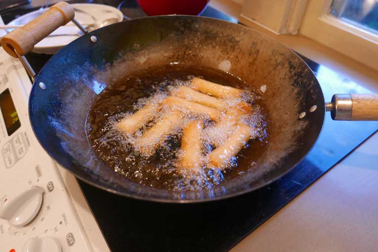 Fry in oil