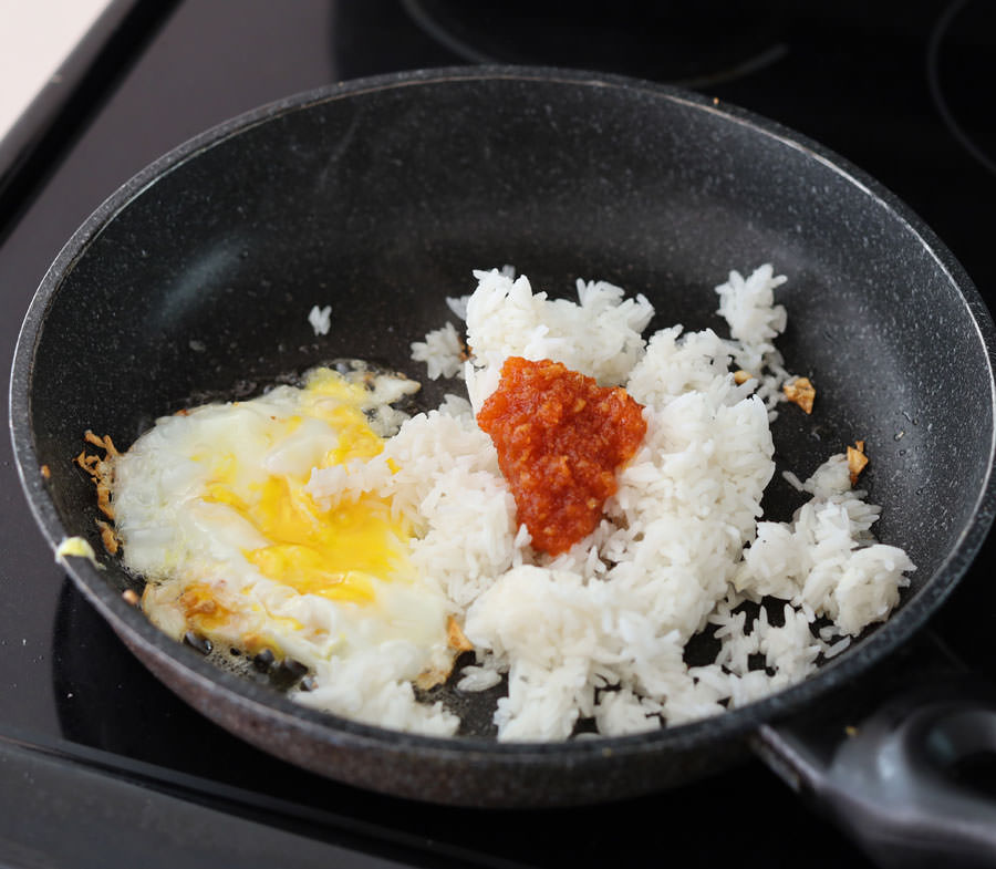Add Crab Paste