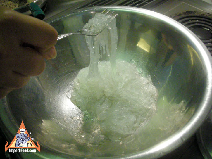 Cooked glass noodles
