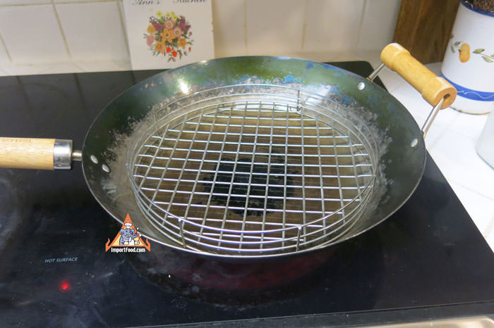 Wok With Rack