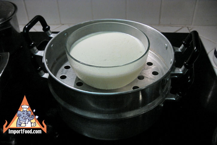 Prepare custard topping