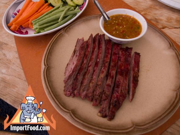 Sliced, with spicy crying tiger sauce