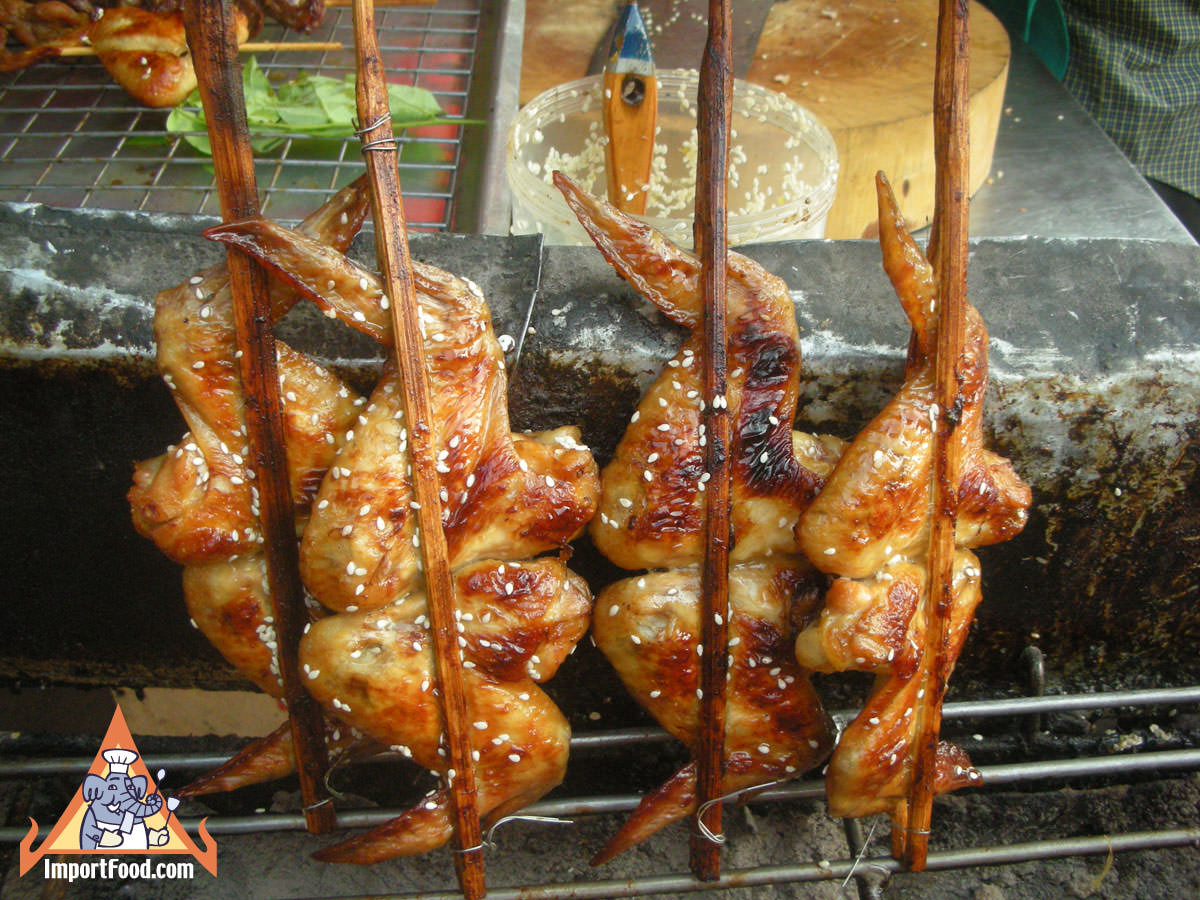 Thai Charcoal-Barbecued Chicken Wings