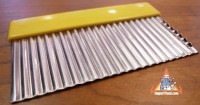 hand-wave-knife-2m.jpg
