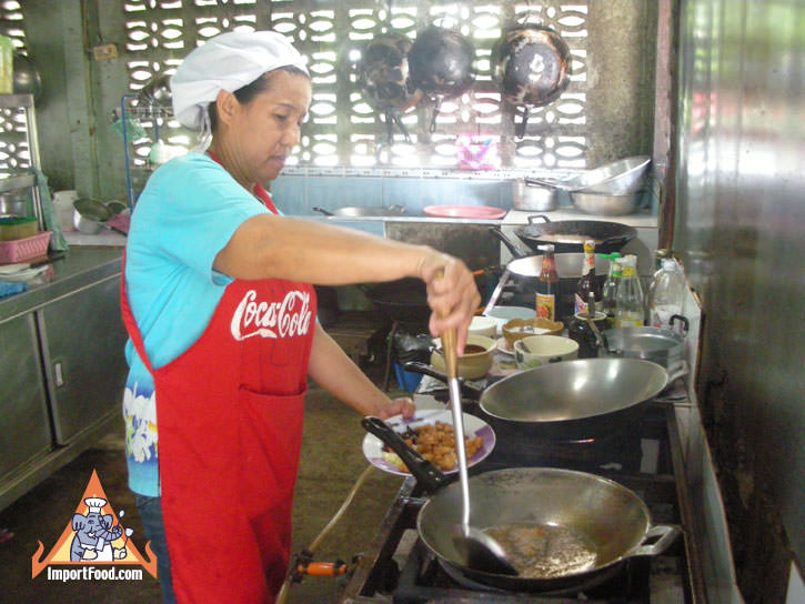 Kanchanaburi Open-Air Restaurant. Prik Keang