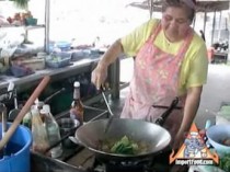 Street Vendor: Pad Siew