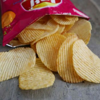 Lays Saengwa Prawn Salad