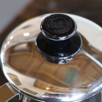 Bakelite Knob